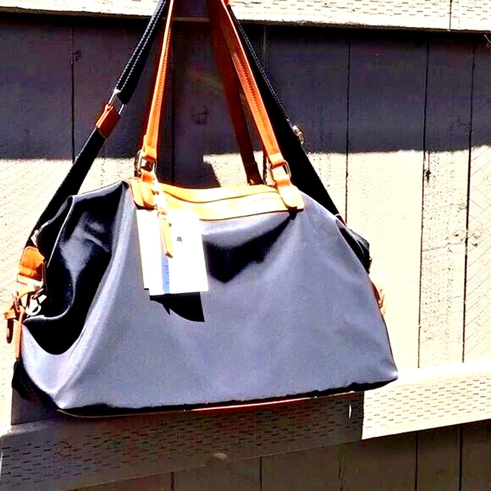 Miztique Womens Travel Bag Black / Saddle Brown Handles 19" x 8" x 11" NWT
